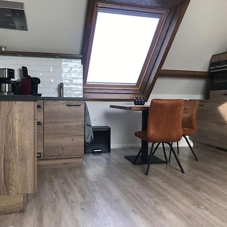 Ruim Appartement Met Sauna, Zuidstraat 125 In Westkapelle Extérieur photo