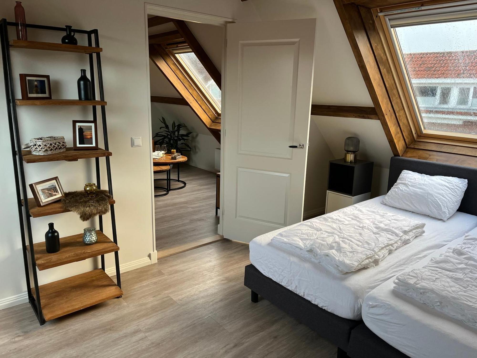 Ruim Appartement Met Sauna, Zuidstraat 125 In Westkapelle Extérieur photo
